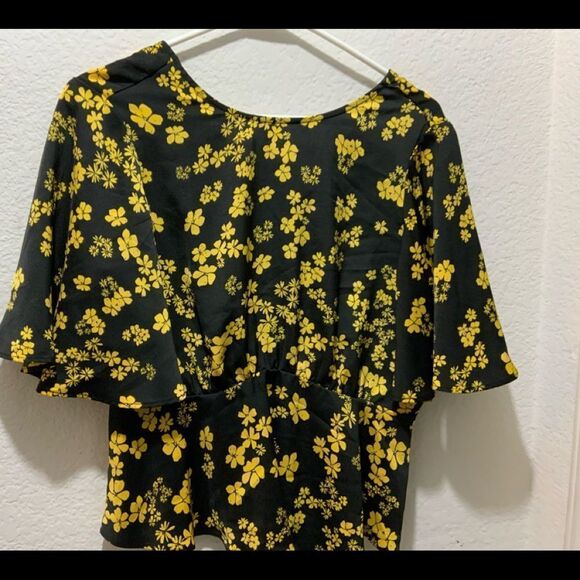 Who What Wear black & gold floral blouse New XS - Picture 1 of 7